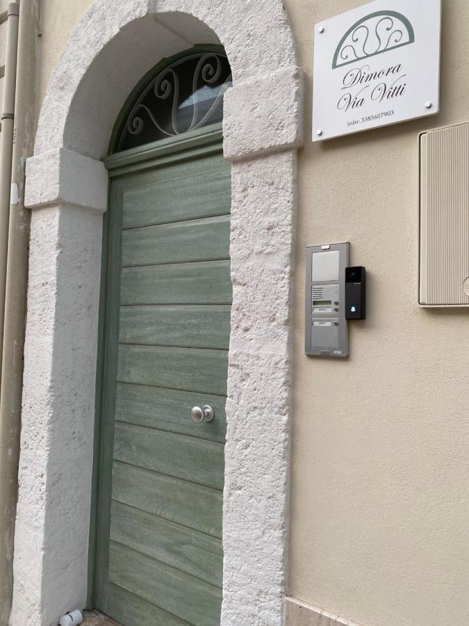 Dimora Via Vitti - Puglia Mia Apartments Монополи Экстерьер фото