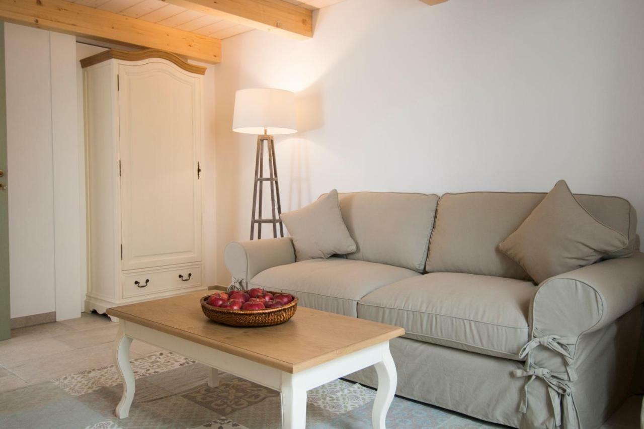 Dimora Via Vitti - Puglia Mia Apartments Монополи Экстерьер фото