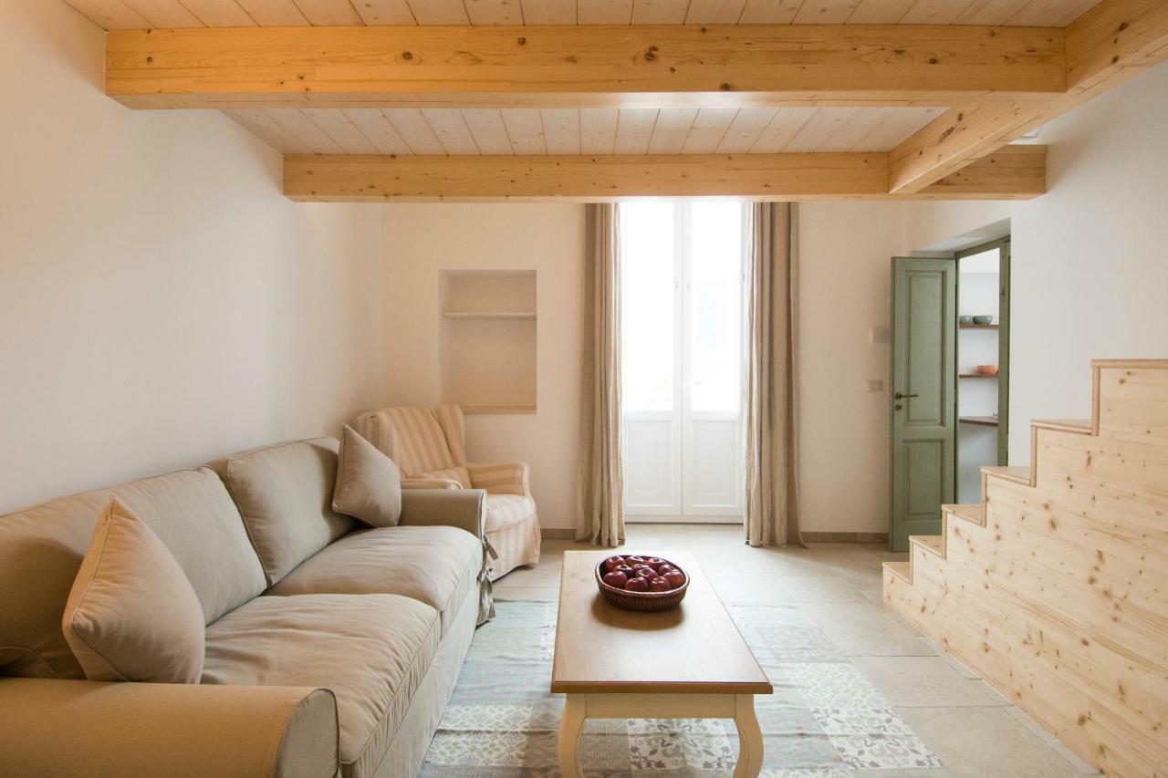 Dimora Via Vitti - Puglia Mia Apartments Монополи Экстерьер фото
